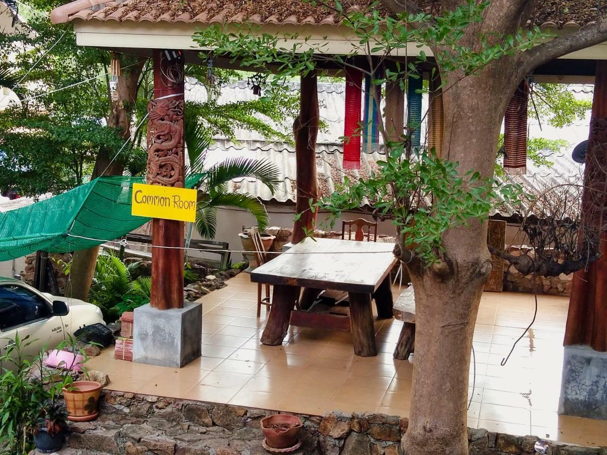 Pott Guesthouse Chaweng  Exterior photo